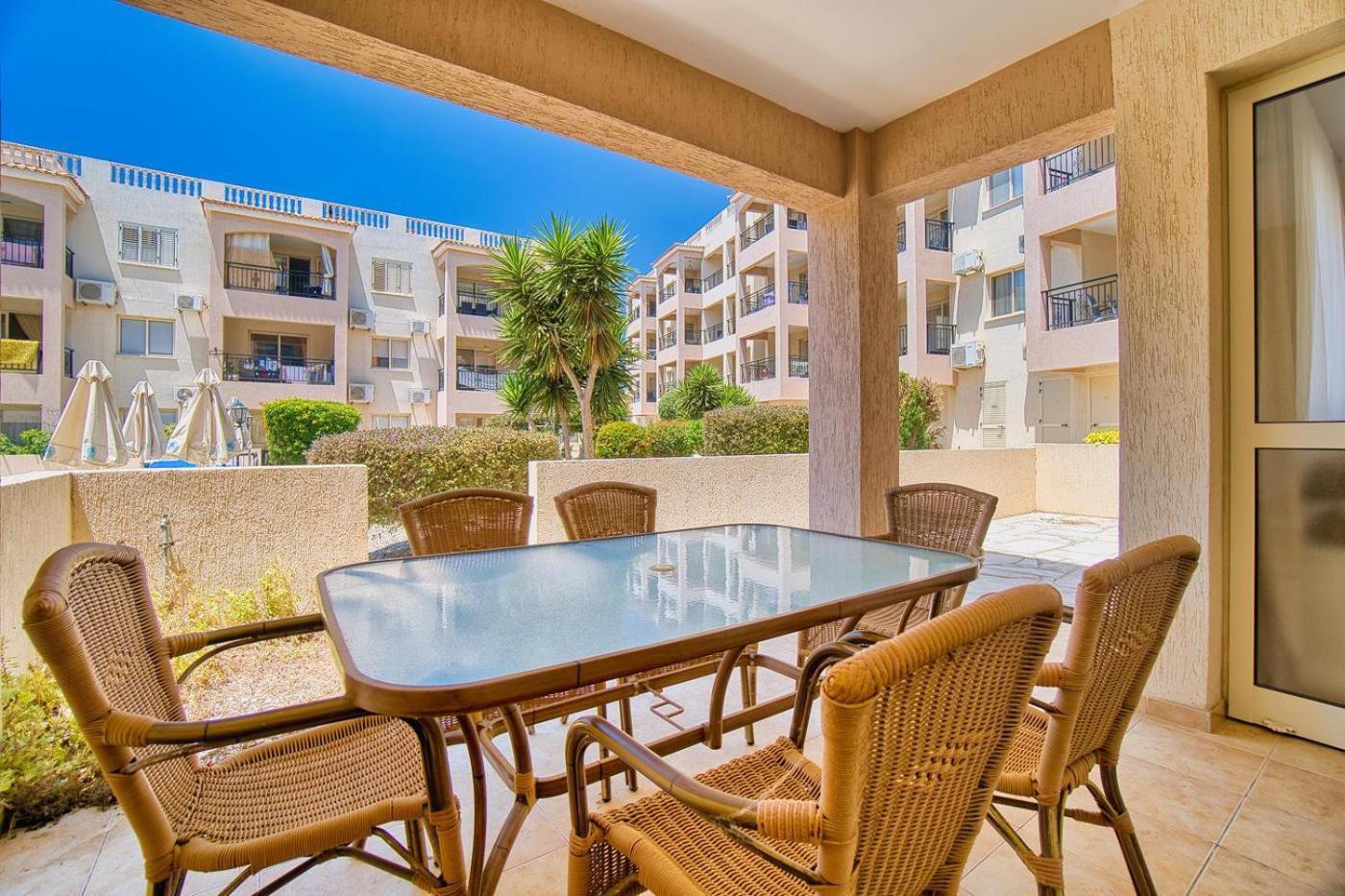Royal Seacrest F G6 Apartment Paphos