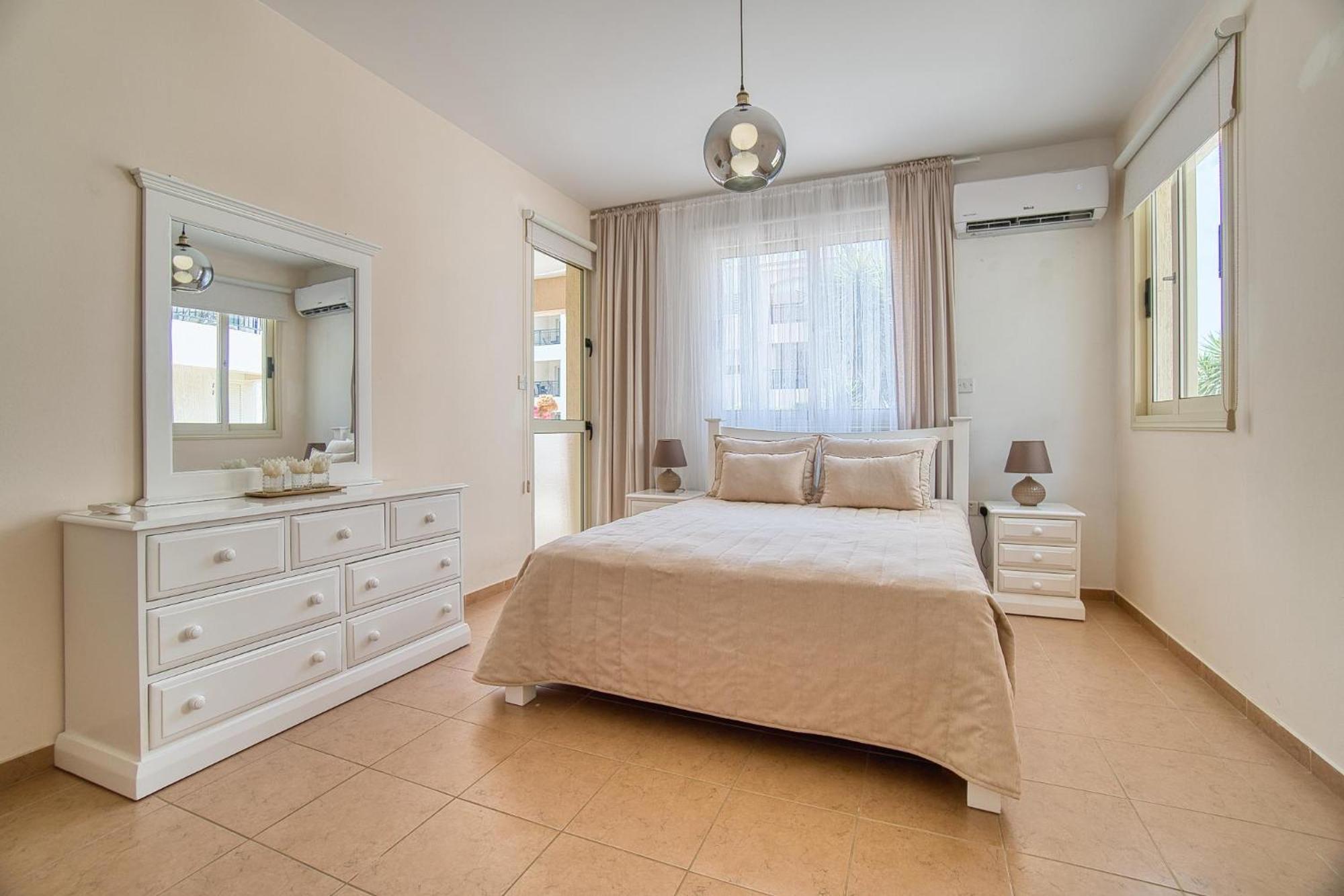 Royal Seacrest F G6 Paphos